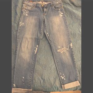 Light denim boyfriend paint splattered jeans
